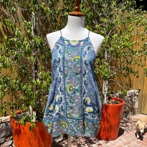 Anthropologie Akemi and Kin Embroidered Top Size 8